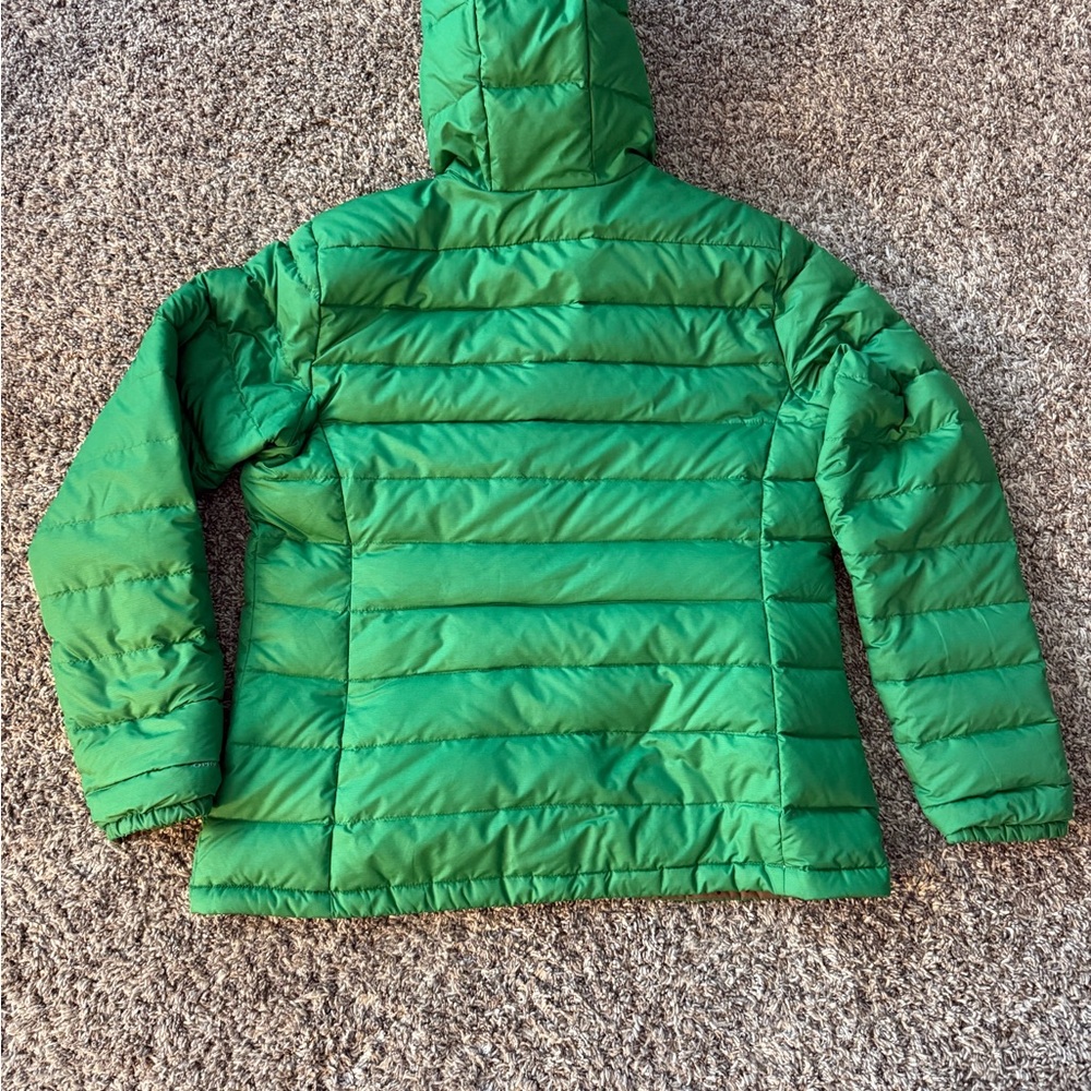 Columbia Quilted Hooded Jacket Bright Green reversible brownish polka dots. - Picture 3 of 7